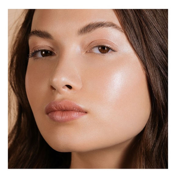 MAKE UP FOR EVER Mist & Fix Setting Spray Mini - Picture 2 of 4